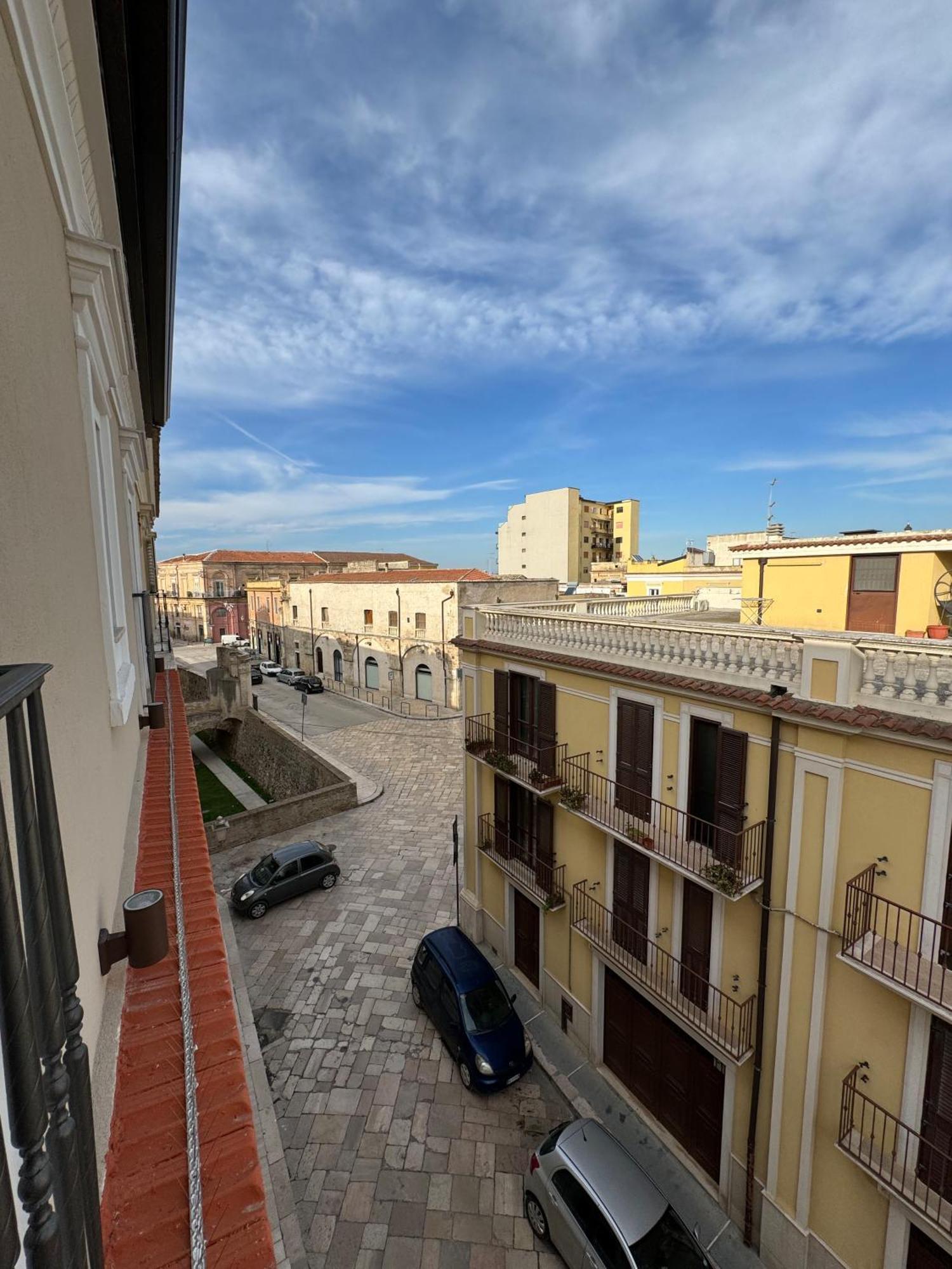 B&B Palazzo Croghan Torremaggiore Luaran gambar