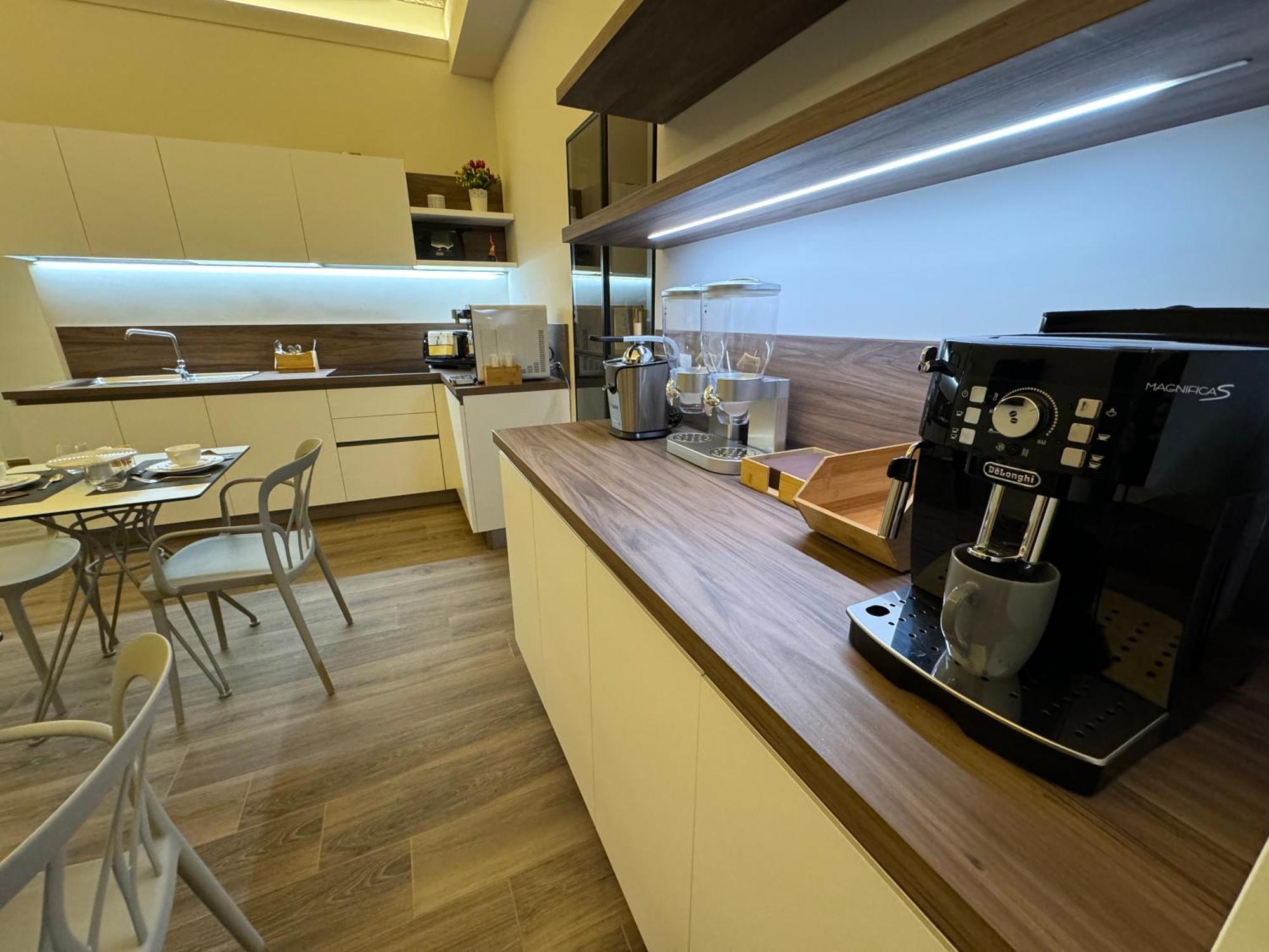 B&B Palazzo Croghan Torremaggiore Luaran gambar