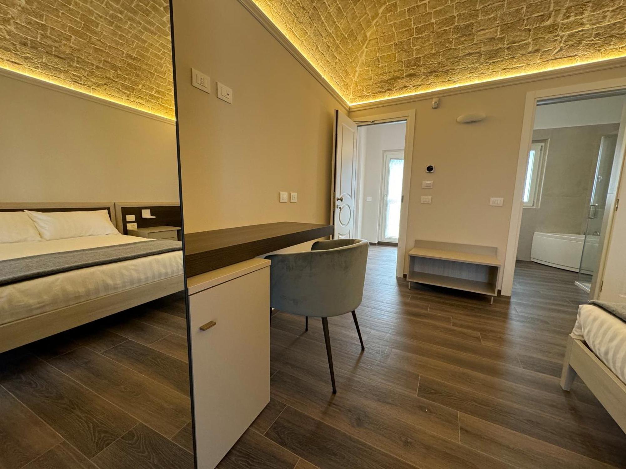 B&B Palazzo Croghan Torremaggiore Luaran gambar