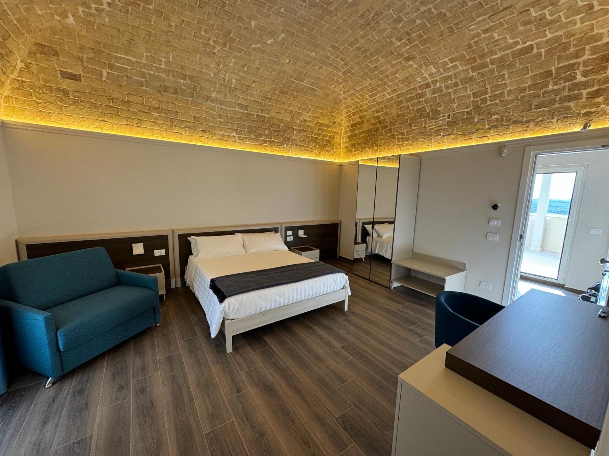 B&B Palazzo Croghan Torremaggiore Luaran gambar