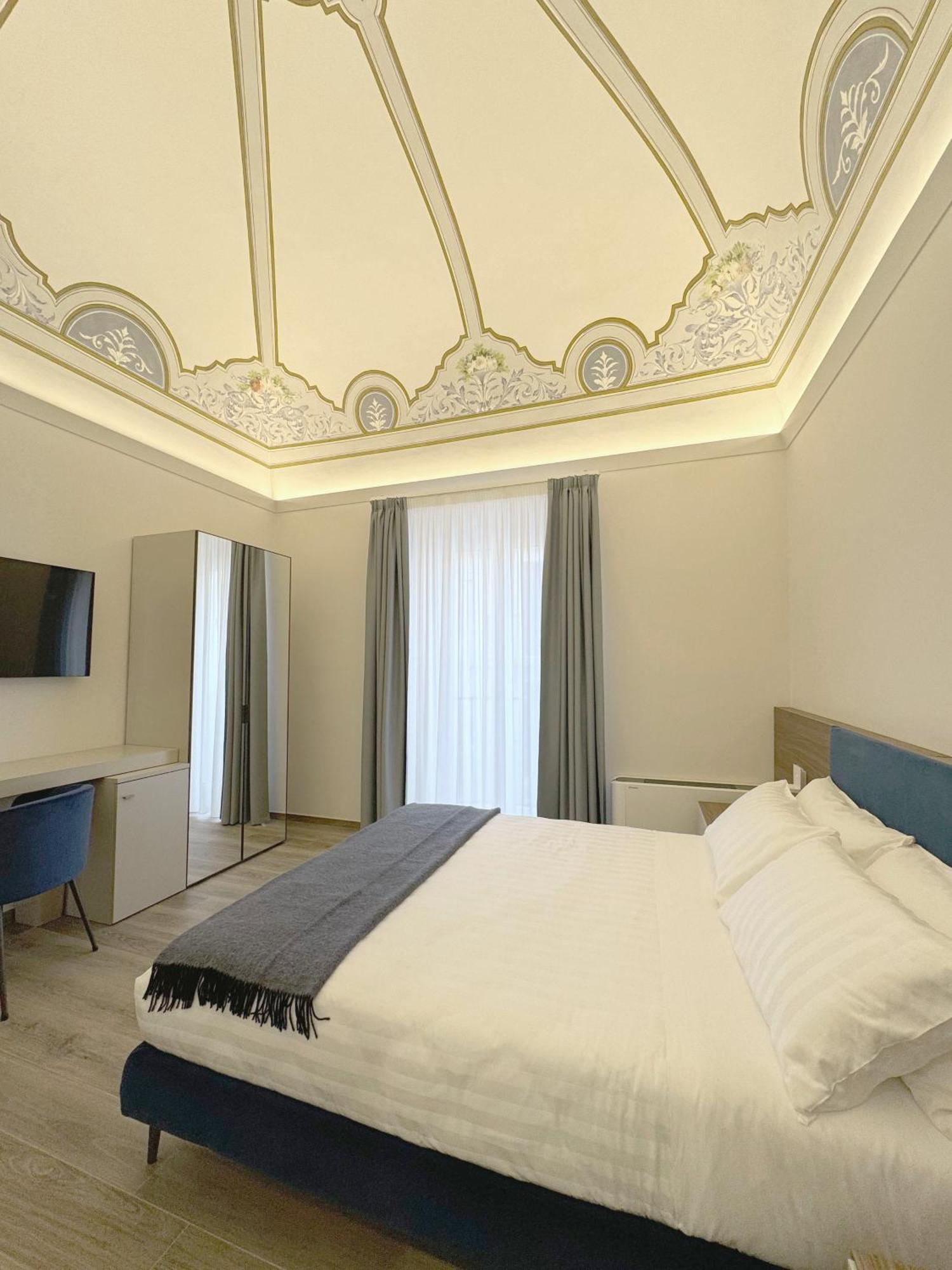 B&B Palazzo Croghan Torremaggiore Luaran gambar