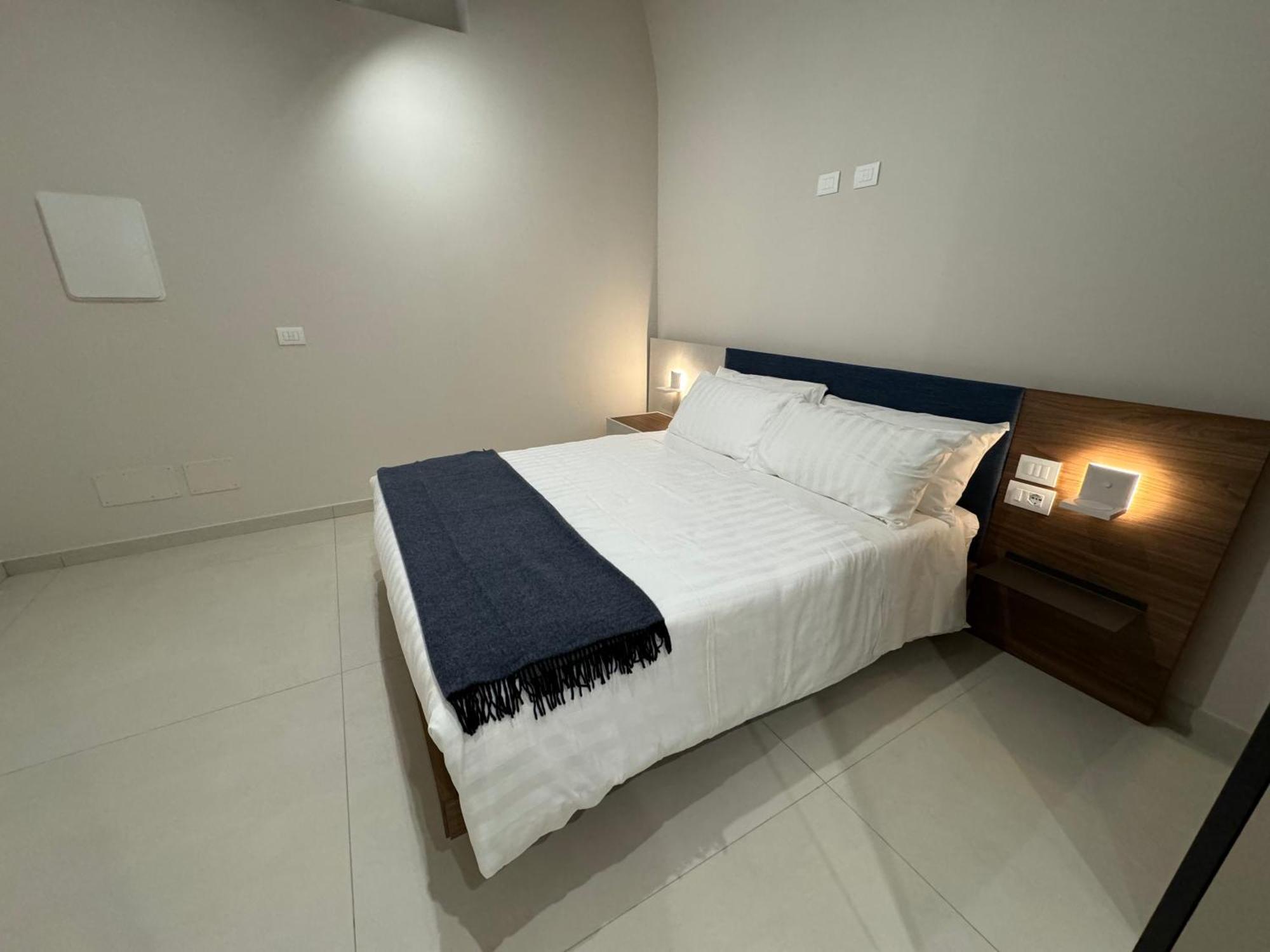 B&B Palazzo Croghan Torremaggiore Luaran gambar